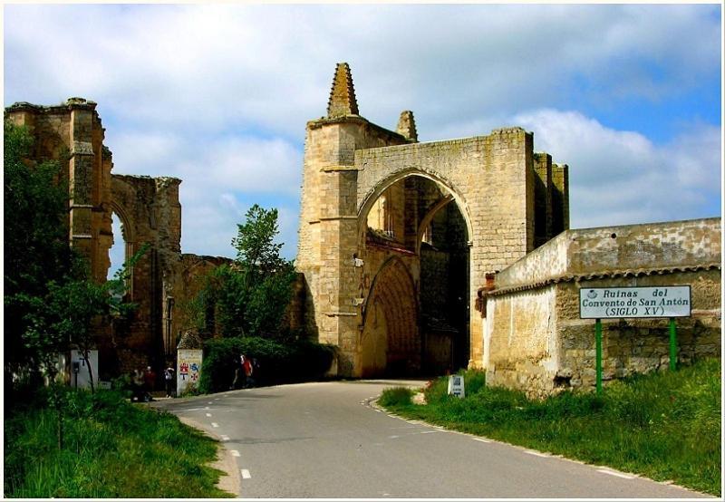 Hostel Camino De Santiago Castrojeriz Exterior foto